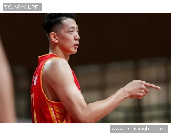 沈梓捷：从青涩少年到篮球场上的璀璨明星之路探索